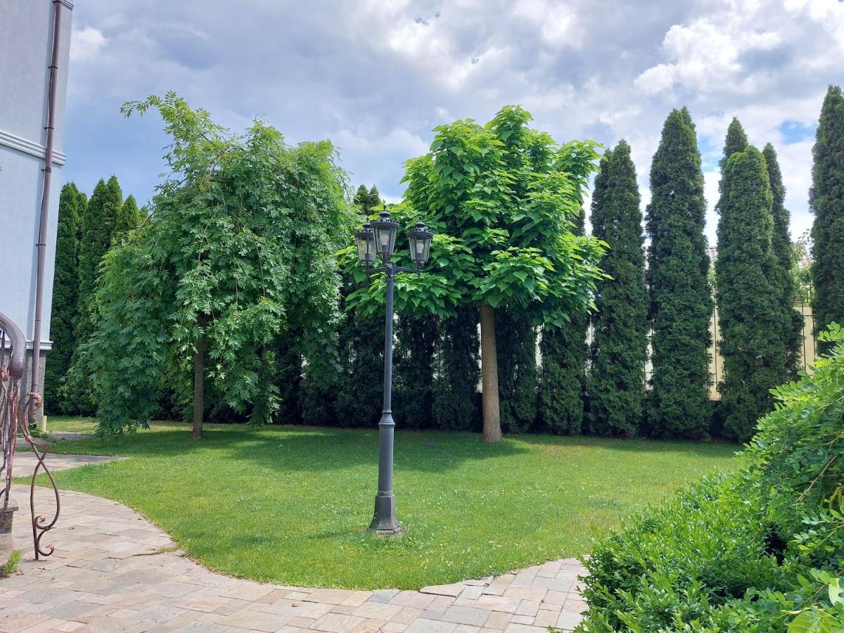 فندق Bortnichi House كييف المظهر الخارجي الصورة